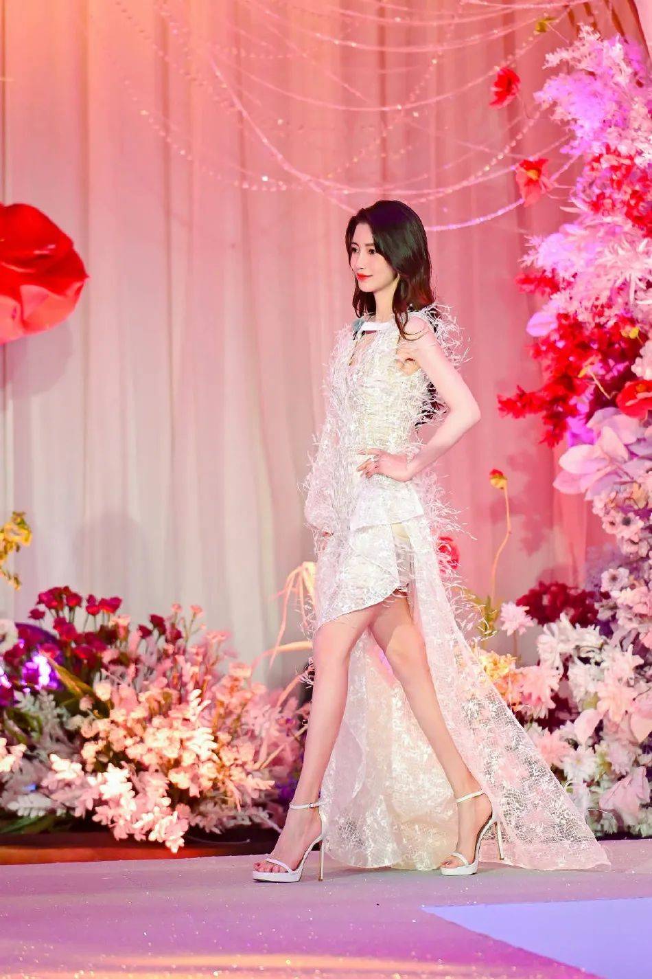 ��ӱ����ɫ���տ���ȹ�������ɣ������������